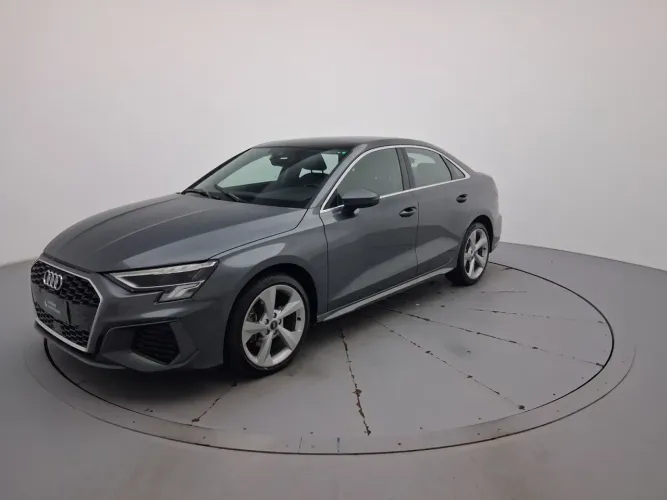 Audi A3 Sedan S-line 2.0 TFSI S-tronic 2024