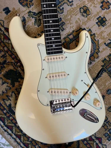 Guitarra tagima