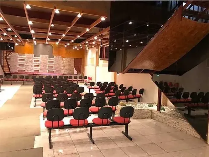 Salão Comercial para Alugar no Butantã, SP