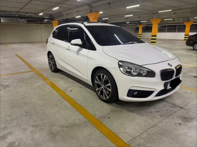 BMW 225I Active Tourer Sport 2.0 TB Aut. 2015
