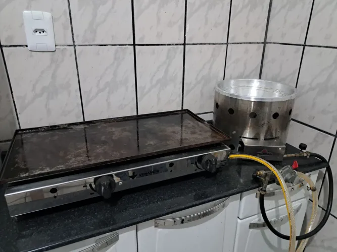 Chapa Venâncio a gás + Fritadeira ProGás a gás