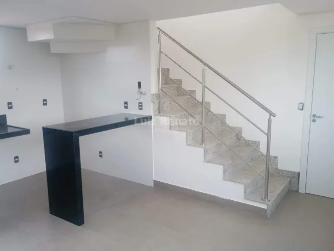 Apartamento à venda 2 quartos e 2 vagas no bairro Calafate