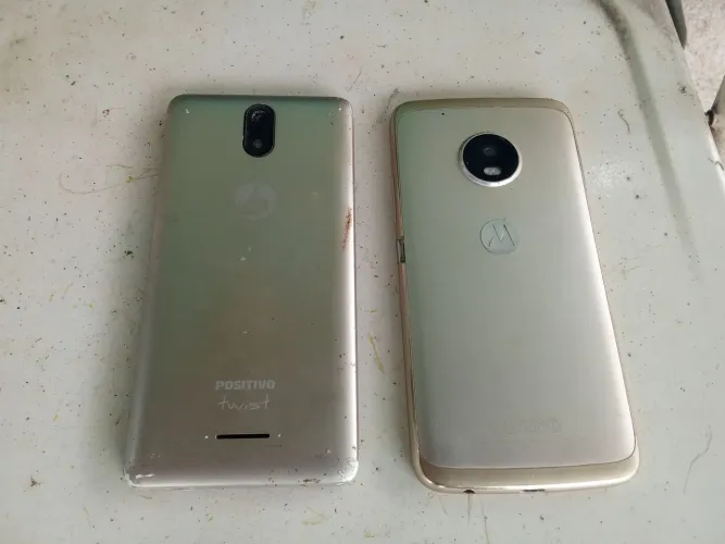 Celular Motorola - positivo