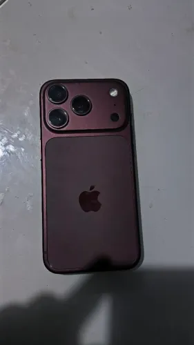 18 Pro carcaça 14 Pro 128 GB