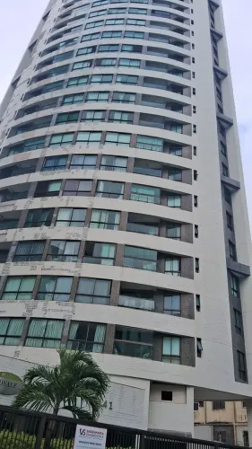 Excelente apartamento perto da praia com 2 quartos sendo 1 suíte