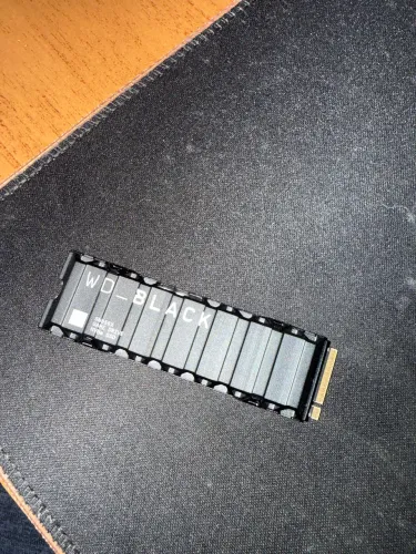 SSD 1TB WD_BLACK SN850X NVMe Com Dissipador - PS5 / PC Gamer