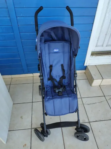 Com entrega carrinho de passeio ajustável