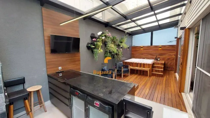 Casa com 3 dormitórios à venda, 126 m² por R$ 2.600.000,00 - Condomínio Paulistano - São P