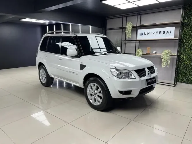 Mitsubishi Pajero IO Aut. 2013