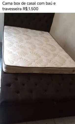 Cama box de casal semi-nova com baú e cabeceira