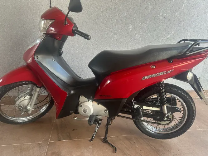 Vendo Honda biz 2012/2013