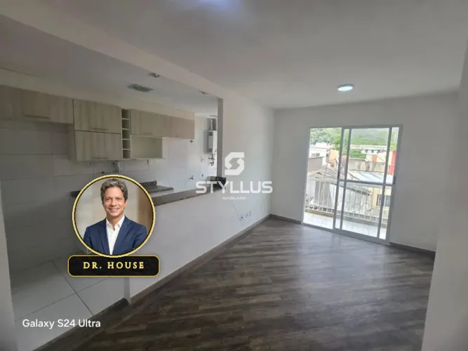 Apartamento Moderno e Reformado com Varanda e Lazer Completo em Quintino Bocaiúva! M19K