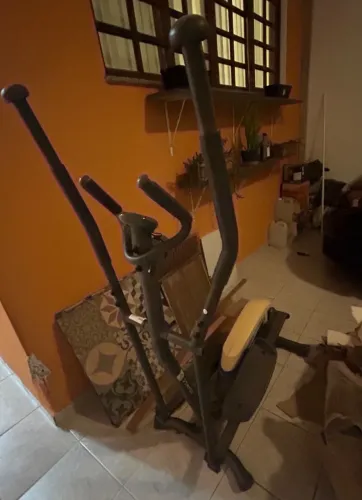Elíptico ótimo estado