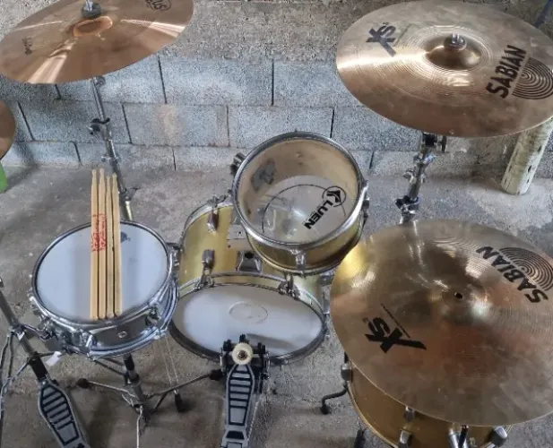 Bateria dolphin bumbo 16" pra quem gosta de praticidade
