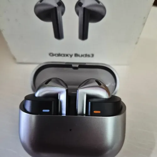 Galaxy buds 3