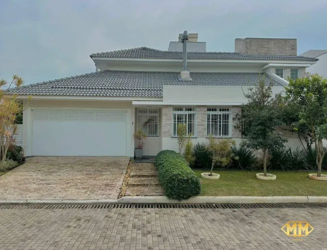 Casa de Condomínio disponível para à venda próximo a Vargem Pequena, Florianópolis, SC