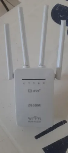 Repetidor WiFi Pix-Link 4 Antenas 2800M Sinal Forte 300 Mbps Branco