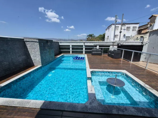 Casa à venda, 3 quartos, 1 suíte, 5 vagas, Jardim das Rosas - Ibirité/MG