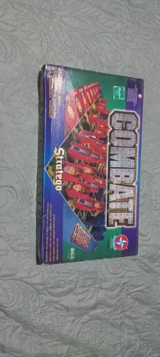 Jogo de Tabuleiro Combate