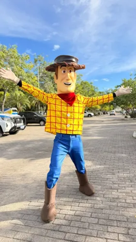 Woody Personagem Profissional Completo