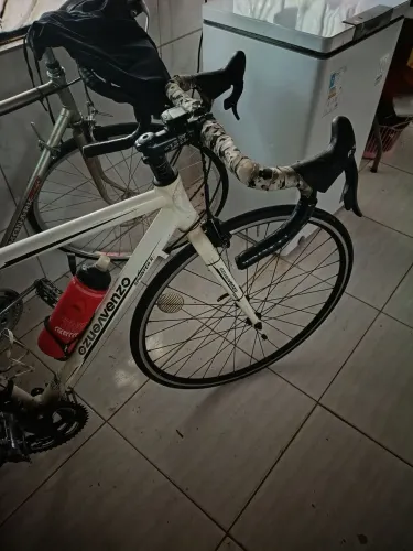 Bicicleta aro 700 Speedo venzo