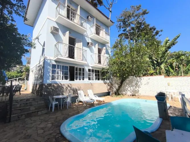 Imóvel para venda com 177 metros quadrados com 6 quartos em Jardim Valença - Valença - RJ