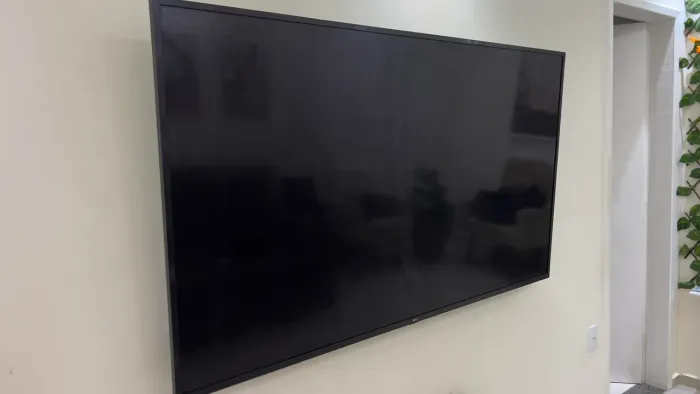 Tv LG Smart 65 polegadas