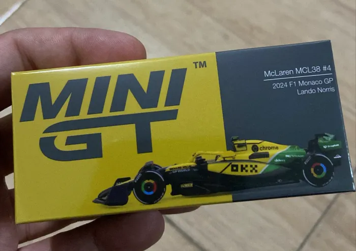 Mini gt mclaren 4 lando Norris monaco 2024