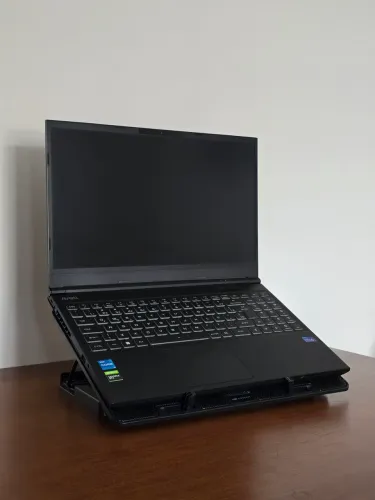 Notebook gamer Avell A52 HYB gtx 1650 i5-12450H
