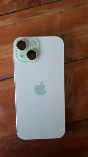 VENDO IPHONE 15 VERDE 3000$/ou samsung S