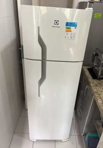 Geladeira Eletrolux (Leia a Descricao)