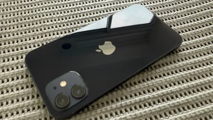 iPhone 12 - 64gb