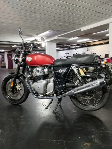 INTERCEPTOR 650cc - 2022 - Clóvis
