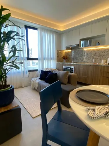 Apartamento novo mobiliado em Santana, de 33,38 m², com 1 quarto e móveis embutidos.