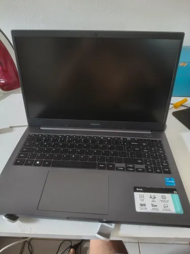 Notebook Samsung o book + memória 16gb ADATA