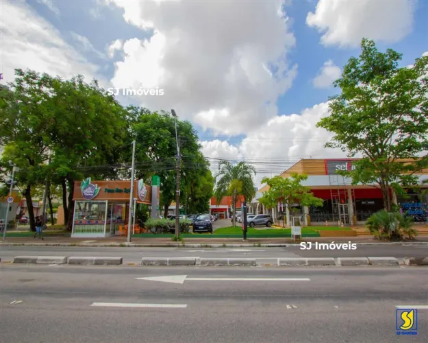 Quiosque com excelente visibilidade na Av. Bezerra de Menezes