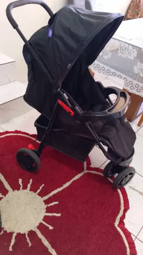 carinho de bebê Cosco