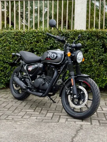 Royal Enfield Hunter 350 Dapper Grey - JOÃO OLIVEIRA