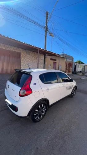 Fiat Palio Sporting B.edit. 1.6 Flex 16V 5P 2016