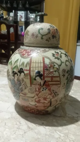 Vaso Satsuma Oriental Grande com Tampa - Porcelana Decorativa