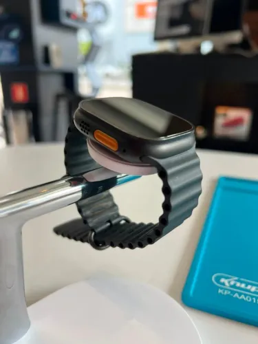 Apple Watch Ultra 2 49mm Preto - Seminovo 6 meses de garantia