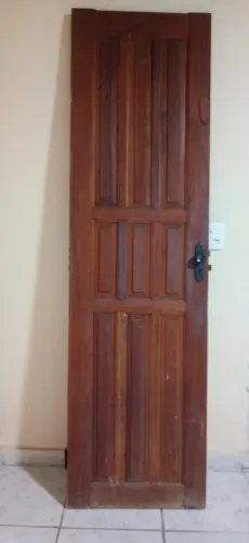 PORTA DE MADEIRA MACIÇA PARA WC