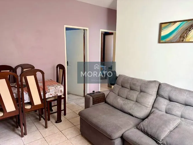 Área Privativa 2 Quartos, 1 Vaga de Garagem no Bairro Santa Mônica