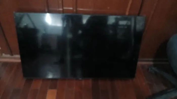 Smart TV Samsung 43" Crystal UHD 4K (Modelo UN43CU7700G).