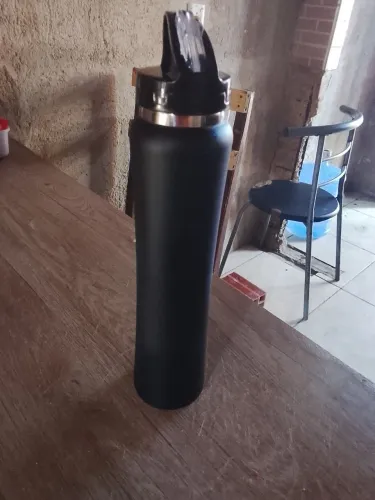 Garrafa térmica para água café e outros 