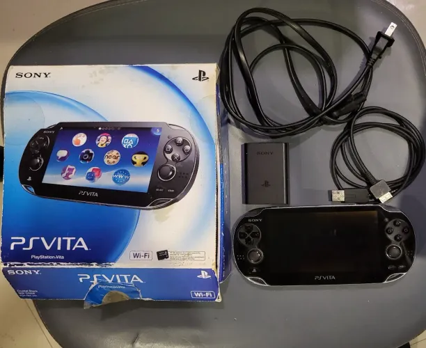 Ps Vita Oled Desbloqueado (Caixa Original + Fifa 14)