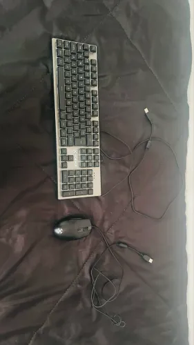 Kit teclado+mause gamer fortrek ranger. Teclado com iluminação rainbow e Mause gamer. 