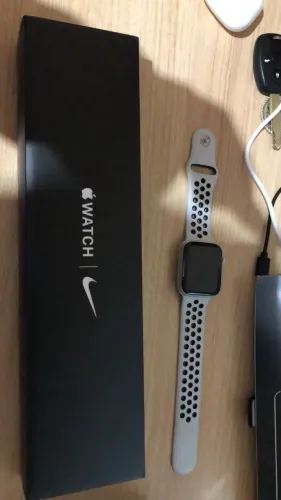 Apple Watch Series 6 Nike 44mm