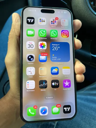 iPhone 16 Pro Max