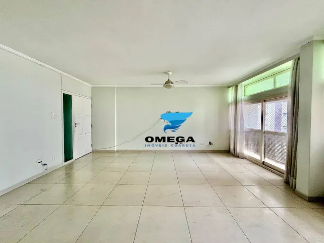 Apartamento à venda na praia das Pitangueiras no Guarujá I Omega Imoveis
